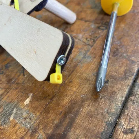 Три классных DIY проекта — игрушки для ребенка своими руками [Чертежи прилагаются]