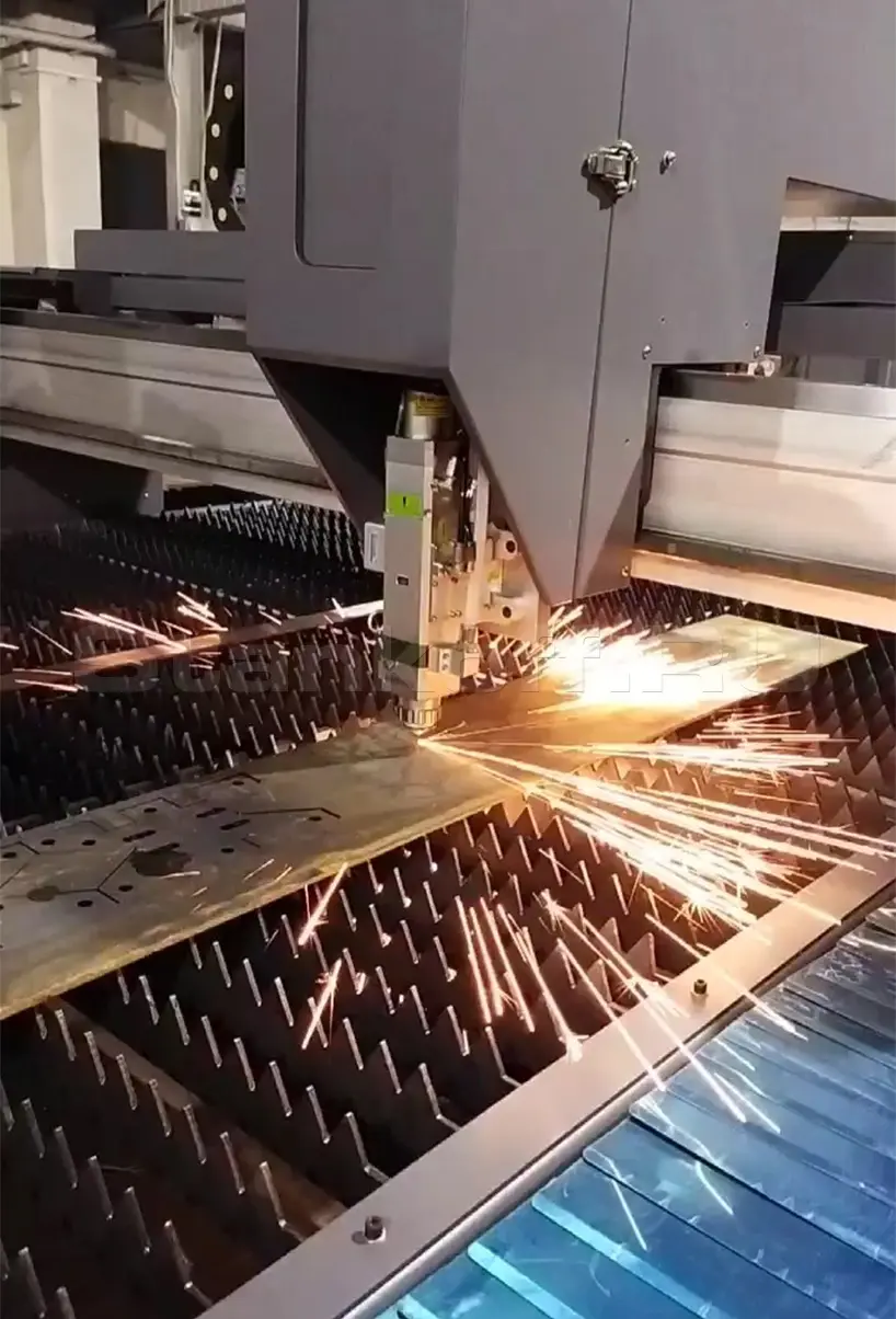 Пусконаладка оптоволоконного лазера для резки металла STL-1530FP/1500 Raycus в Белгороде