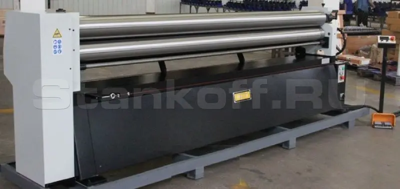 Электромеханический вальцовочный станок ESR-2550х2.5E