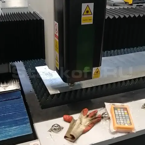 Пусконаладка оптоволоконного лазерного станка для резки металла LF3015LN/1500 IPG в Красноярске