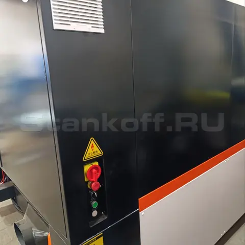 Пусконаладка оптоволоконного лазерного станка в защитной кабине XTC-1530G/6000 Raycus в Новосибирске
