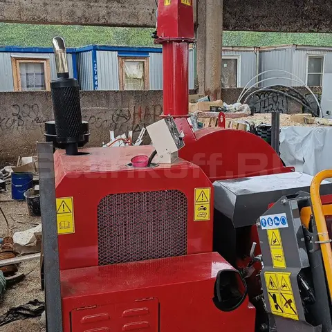Поставка мобильного измельчителя дерева дискового типа BOXER DWG-100 в Казань