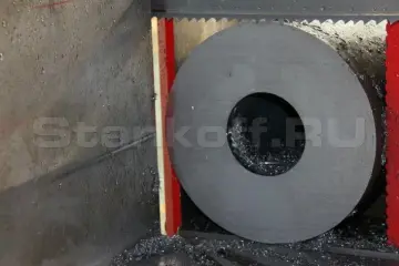 Угол пиления заготовок 90°; 15°; 30°; 45°; 60°.