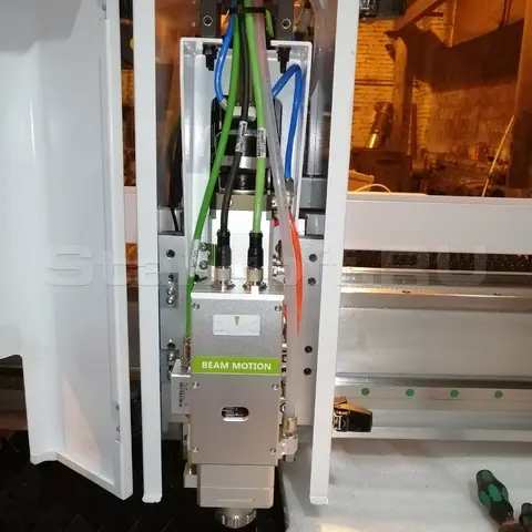 Поставка и запуск оптоволоконного лазерного станка по металлу XTC-1530H/1500 Raycus в Туймазах