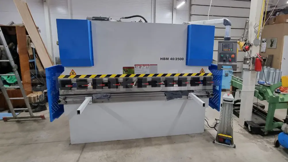 Гидравлический листогибочный пресс MetalTec HBM 40/2500 E22