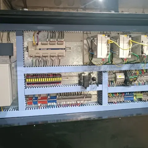 Электронные компоненты