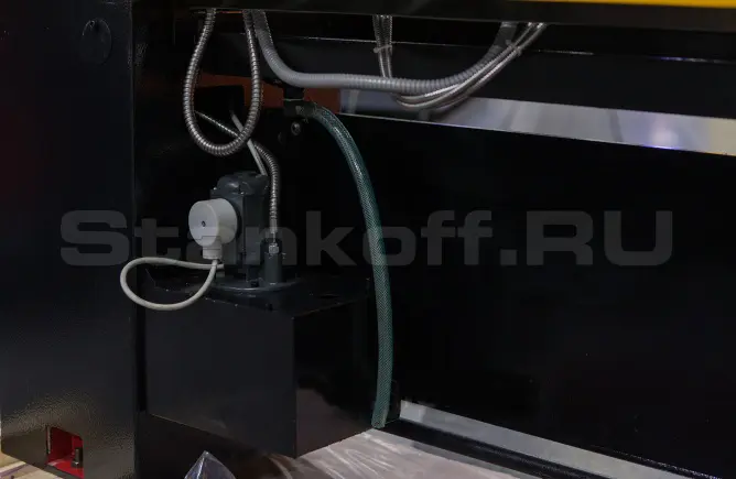 Станок токарно-винторезный C0636N/1000