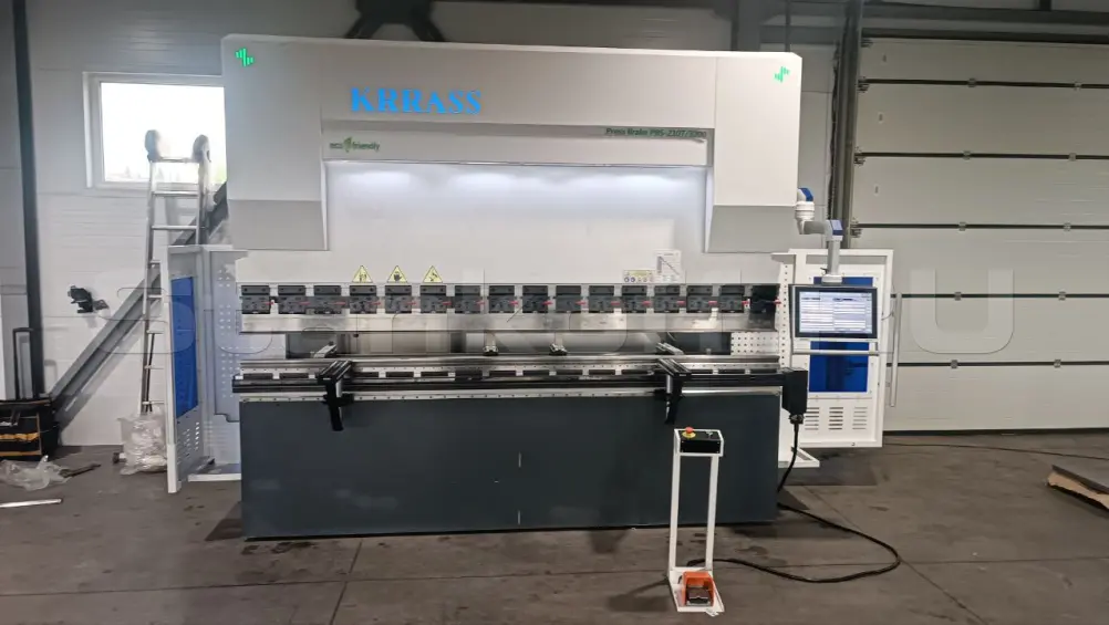 Гидравлический листогибочный пресс KRRASS PBS 210/3200 4 axis