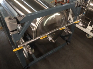 Горизонтальный криоцилиндр для азота и кислорода ГХК-Г-0,5/2,5-25