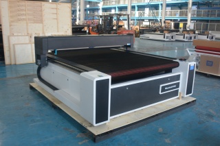 Лазерный станок CO2 с конвейерным столом JW1616-M7CP/180W