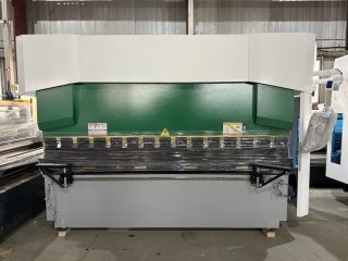 Гидравлический листогибочный пресс TS-P 125/3200