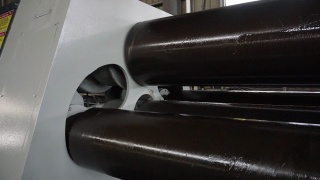Четырехвалковый листогибочный станок с ЧПУ W12-16x3000