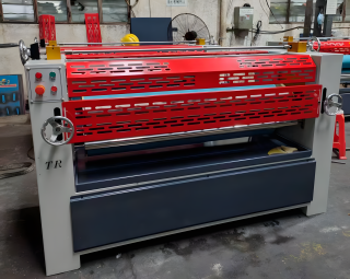 Клеенаносящий станок TR-1000