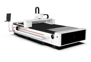Оптоволоконный лазерный резак по металлу XTC-1530H/1000 Max