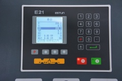 Гидравлический листогибочный пресс c контроллером HPJ 2040