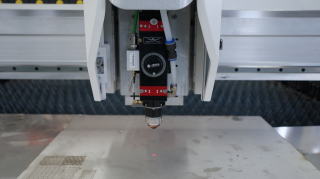 Тренажерный комплекс по производственным технологиям «Оптоволоконный станок для резки металла»