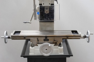 Долбежный станок B7100