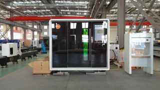 Высокомощный оптоволоконный лазерный станок XTC-1530G/12000 Raycus