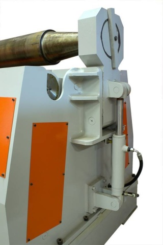 Вальцовочный станок гидравлический W12-8х2000