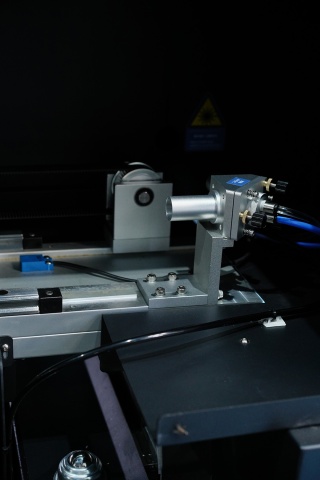 Лазерно-гравировальный станок LC-1616/GR180W