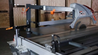 Форматно-раскроечный станок с роликовой кареткой и наклоном пилы W10