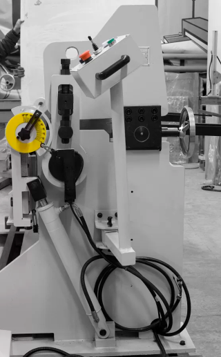 Гидравлический листогибочный пресс HW1300x3,5