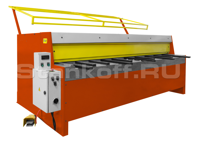 Гильотина электромеханическая с NC контроллером Q11-2х2550NC