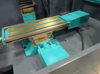 Фрезерный станок с ЧПУ FM-20 CNC