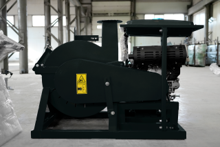 Бензиновый измельчитель веток BX42B