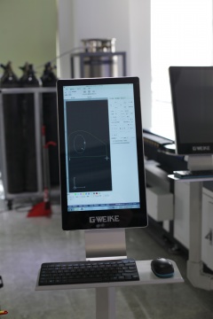 Установка оптоволоконной лазерной резки LF3015E/1000 IPG