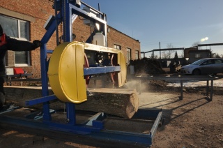 Ленточная пилорама Титан-800