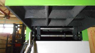 Фуговальный станок c шейперным валом МВ525L