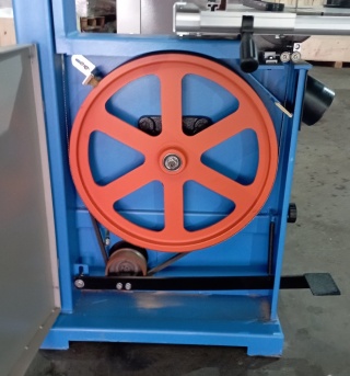 Ленточнопильный станок MJ345B