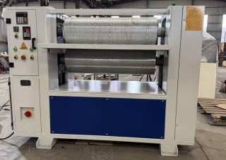 Станок для горячего тиснения древесины и МДФ TLYW1300