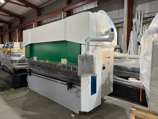 Гидравлический листогибочный пресс TS-P 125/3200