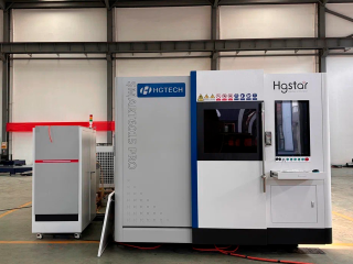 Высокомощный оптоволоконный лазерный станок для резки металла со сменным столом HGTECH SMART-6015 PRO/12000 Raycus