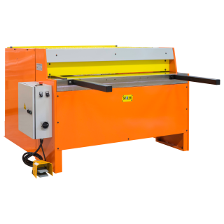 Гильотина электромеханическая Q11-2x2050