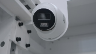 Оптоволоконный лазерный станок в защитной кабине XTC-1560G/6000 Raycus