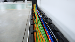 Оптоволоконный станок для резки металла XTC-1530H/3000 Raycus/Reci