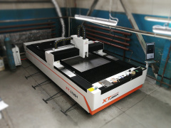 Волоконный лазер для резки листового металла XTC-1530H/3000 IPG