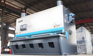 Гидравлическая гильотина QC11K-20x3200