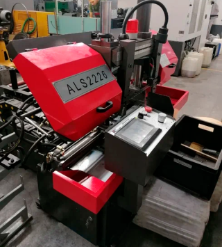 Автоматический ленточнопильный станок MetMachine ALS2226-0L00T0