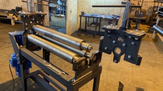 Вальцовочный станок трех-валковый ручной RM-550x6
