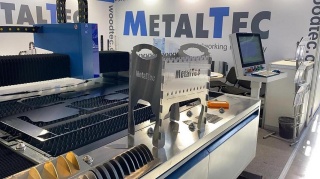 Оптоволоконный лазерный станок для резки металла MetalTec 1530S/1500 Raycus