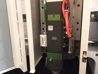 Оптоволоконный лазерный станок для резки металла XTC-1530H/750 Raycus