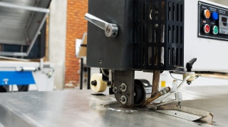 Станок для склейки шпона MH1114