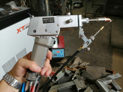 Оптоволоконный аппарат лазерной сварки металла XTW-2000Q/IPG