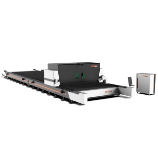 Широкоформатный оптоволоконный лазер для резки металла XTC-20120W/20000 Raycus с защитной кабиной