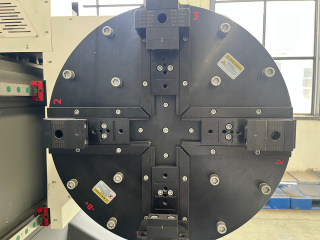 Оптоволоконный лазерный труборез HGTECH TS1212-3C/12000 Raycus