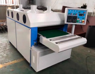 Рельефно-шлифовальный станок с 4-мя барабанами NB 1000-4